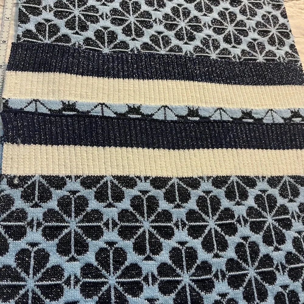 Kate Spade Blue and Black Floral Knit Scarf Size: 71” x 11” - Picture 9 of 11
